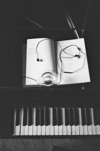 Aleksandra Popławska, Agnieszka Wolny-Hamkało, Piotr Damasiewicz ‹Zerwane rozmowy›