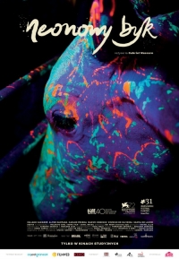 Gabriel Mascaro &lsaquo;Neonowy byk&rsaquo;